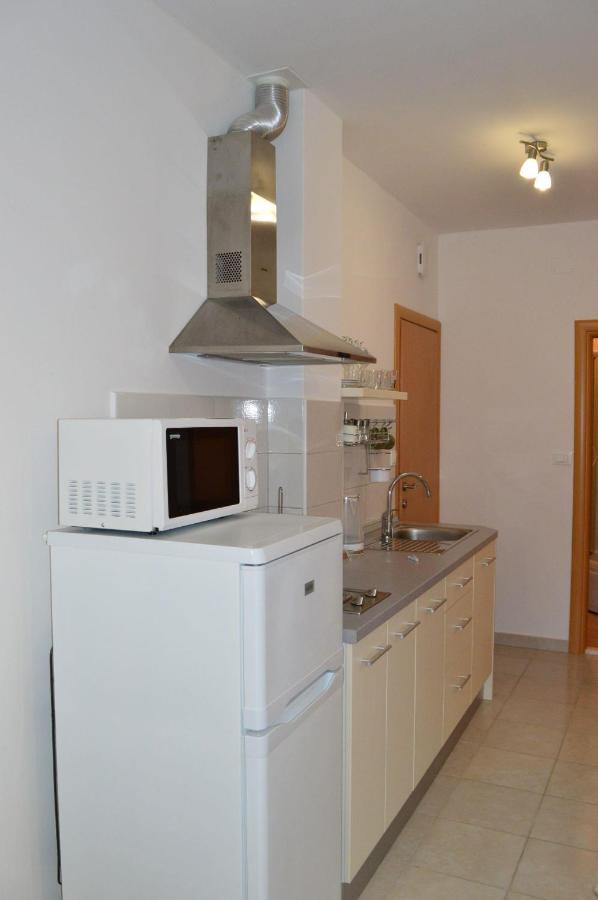 Apartments Vilim Tisno Kültér fotó